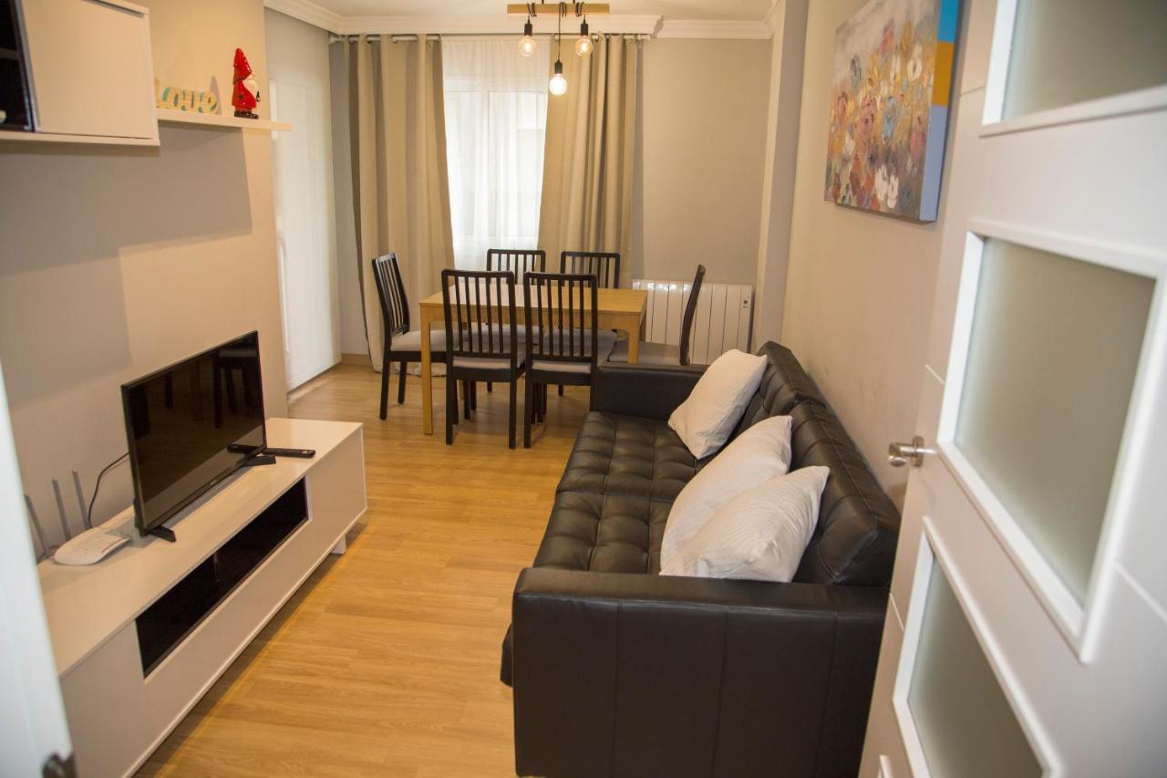 Apartamento Reus 2 - Parking Gratuito Eksteriør billede