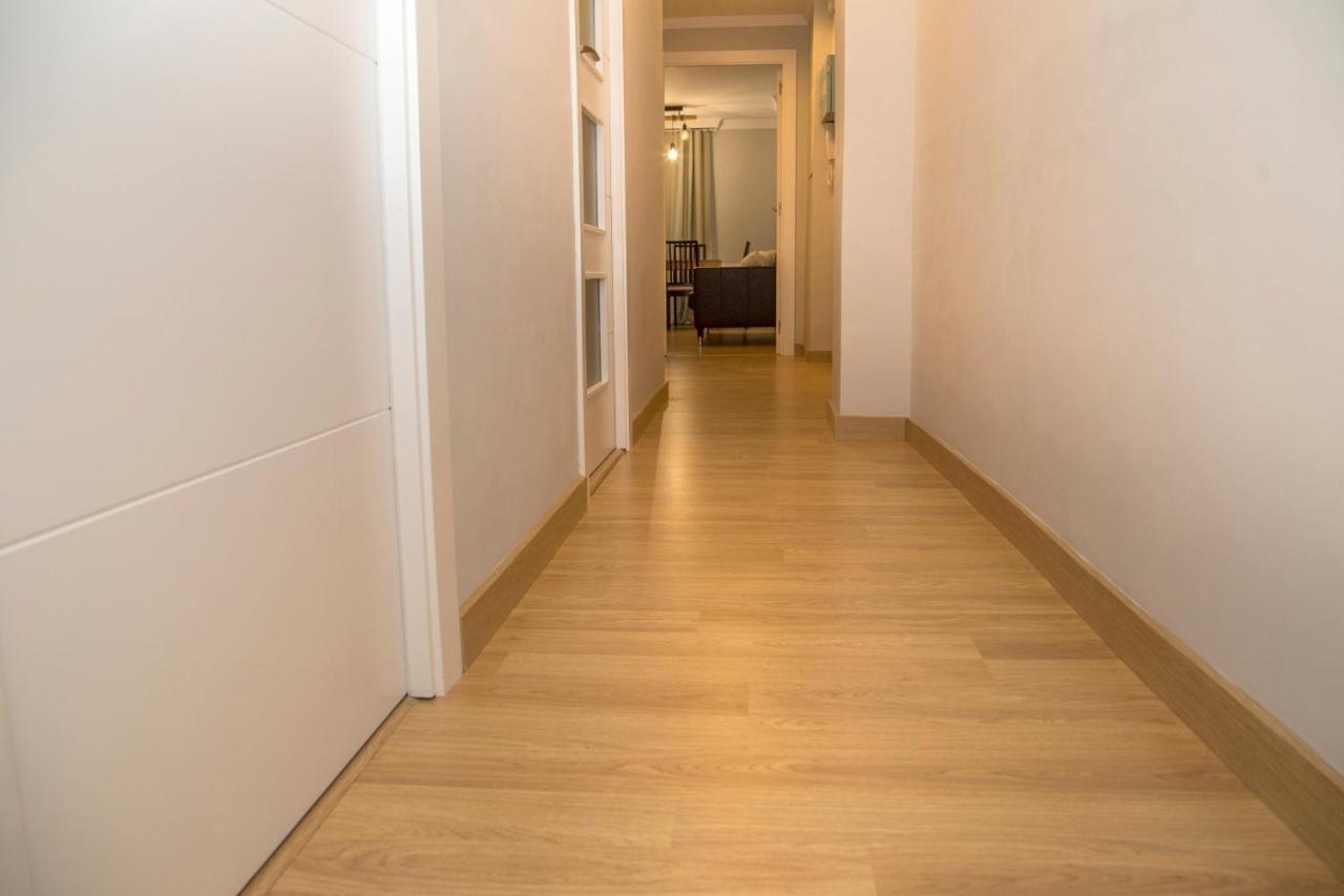 Apartamento Reus 2 - Parking Gratuito Eksteriør billede