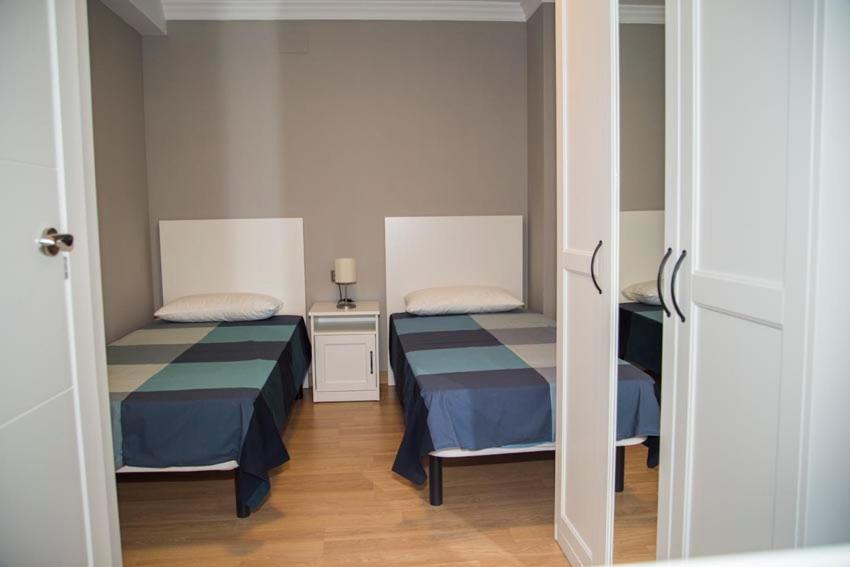 Apartamento Reus 2 - Parking Gratuito Eksteriør billede
